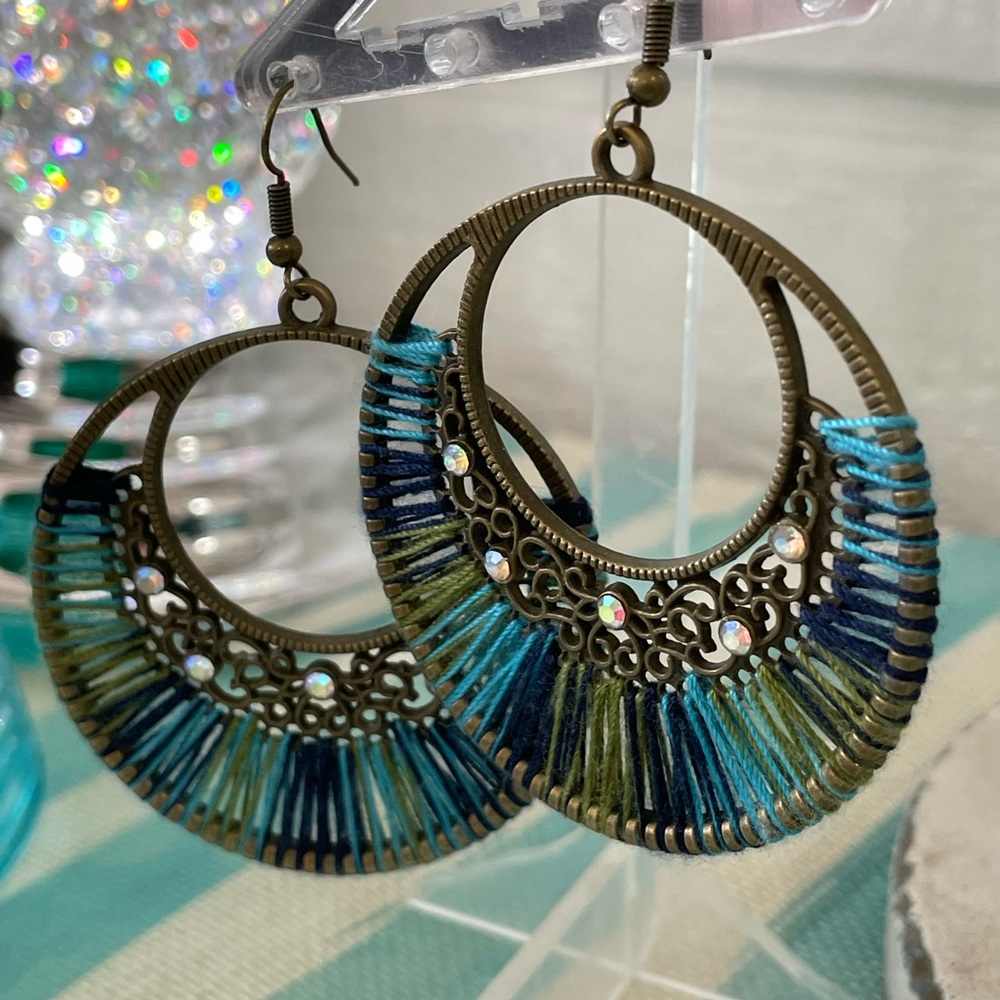 NWOT EARRINGS